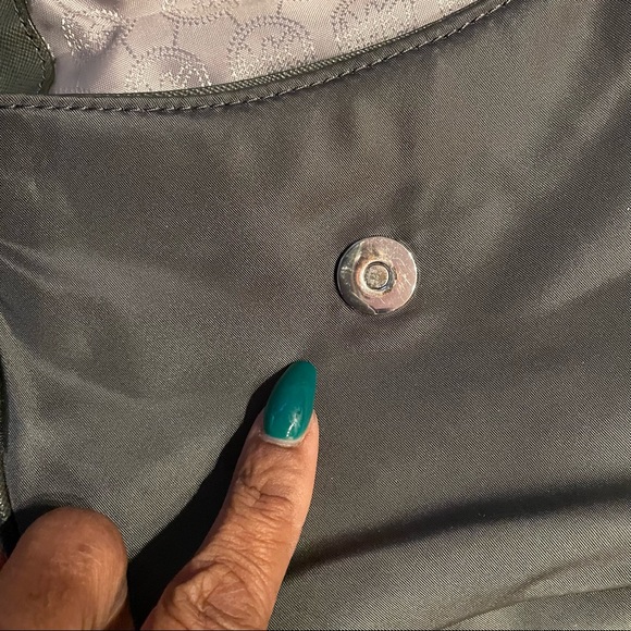 MICHAEL KORS GREY CROSSBODY 12LxD10xW5/ Strap 50 - Picture 4 of 10